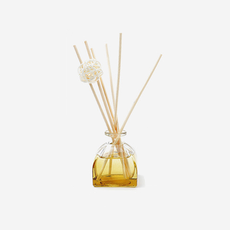 Private label customize packaging wholesale aromatherapy essential oil reed diffuser for air fresheing